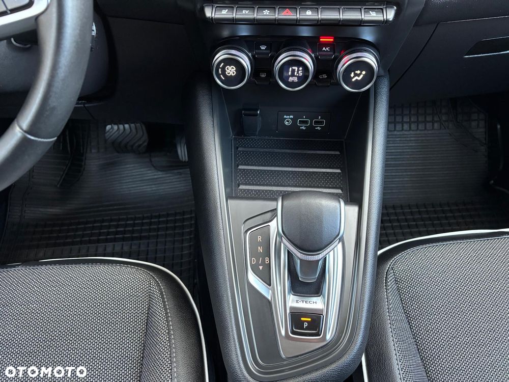 Renault Captur 1.6 E-TECH Plug-In Intens - 20