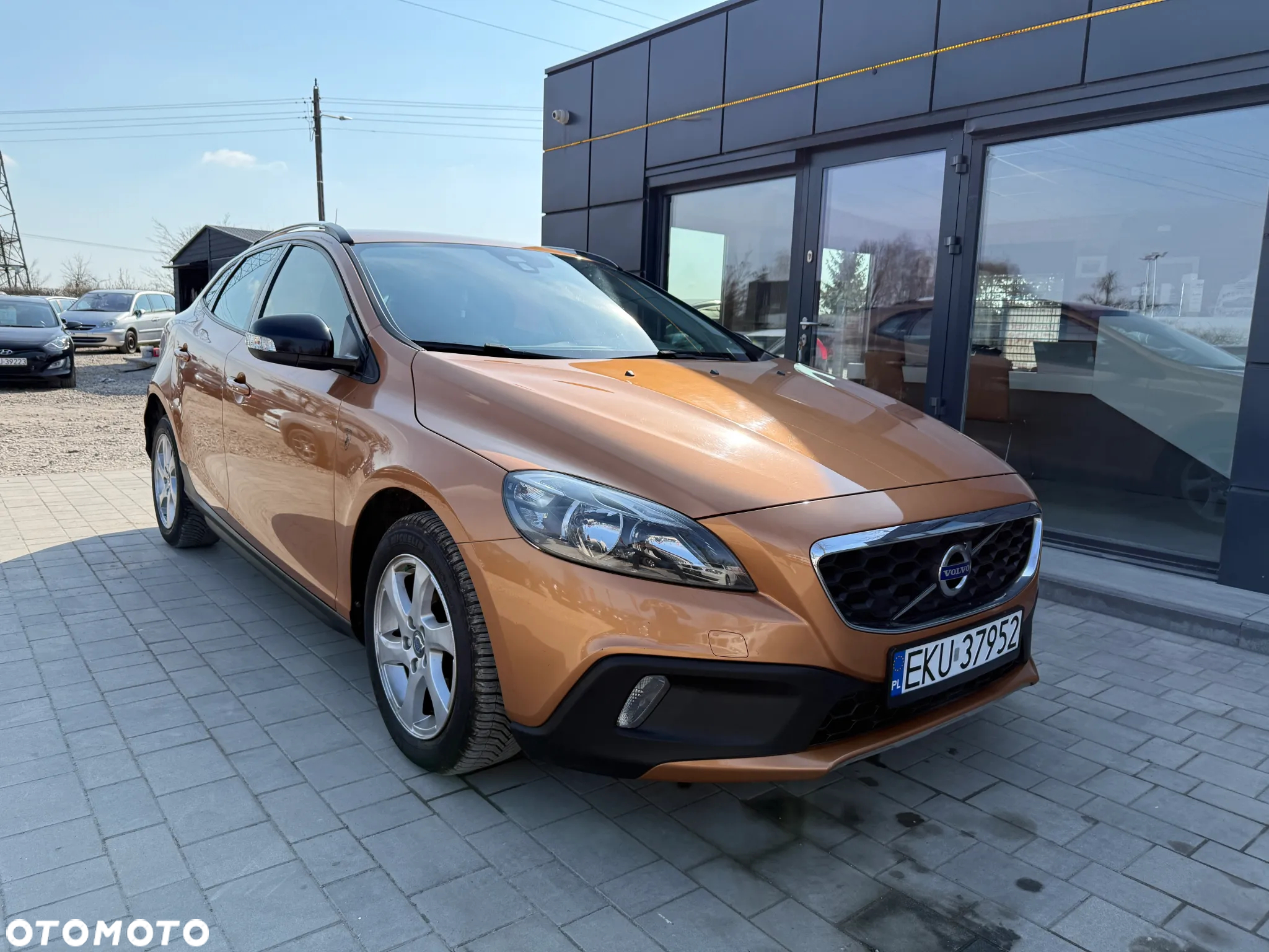 Volvo V40 D2 Momentum - 3