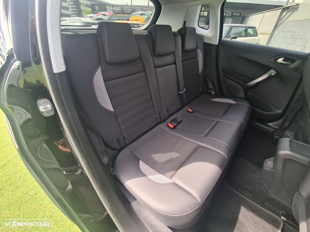 Peugeot 2008 1.6 BlueHDi Allure - 10