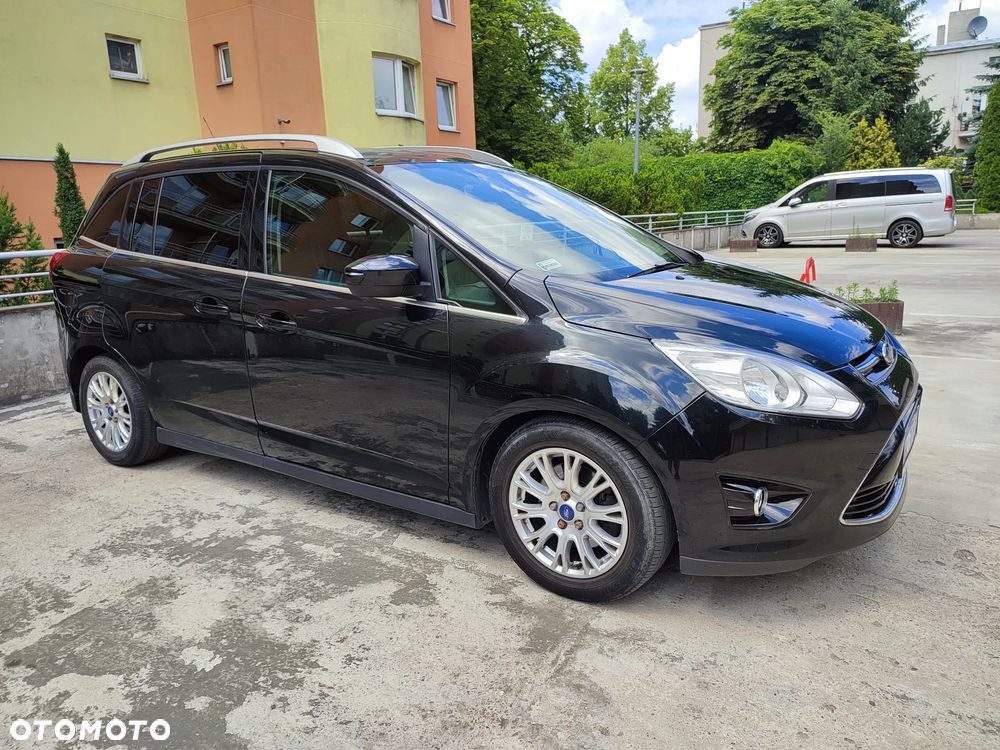 Ford Grand C-MAX - 5
