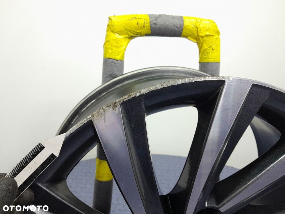 SKODA OCTAVIA IV FELGA ALUMINIOWA 7.5JX18R 5X112 ET48 5E3601025H - 2