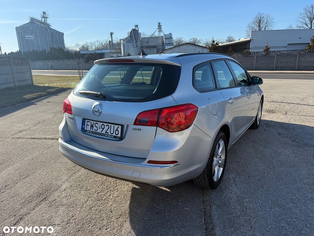 Opel Astra - 14