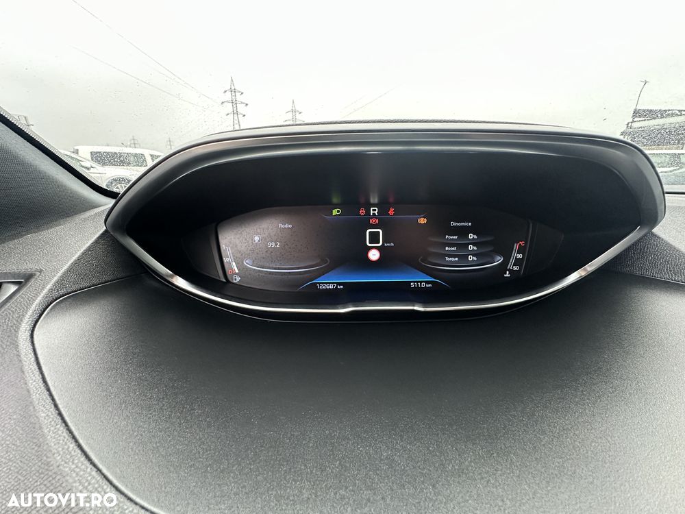 Peugeot 5008 BlueHDI 130 EAT8 GT - 19