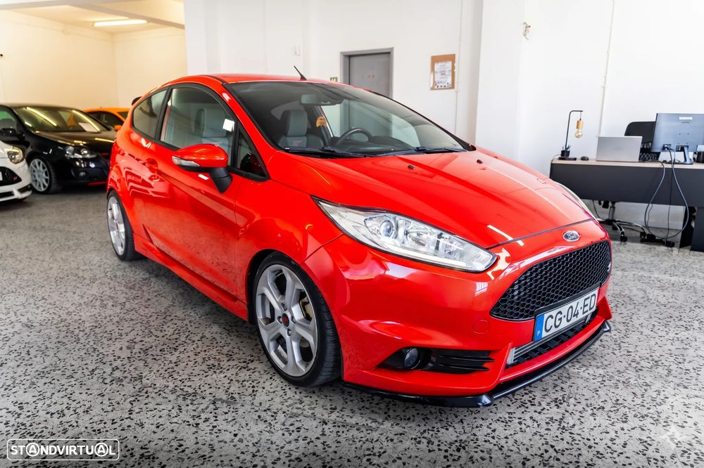 Ford Fiesta 1.6 T ST - 3