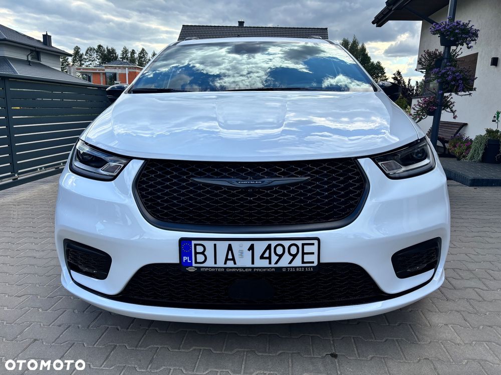 Chrysler Pacifica - 7
