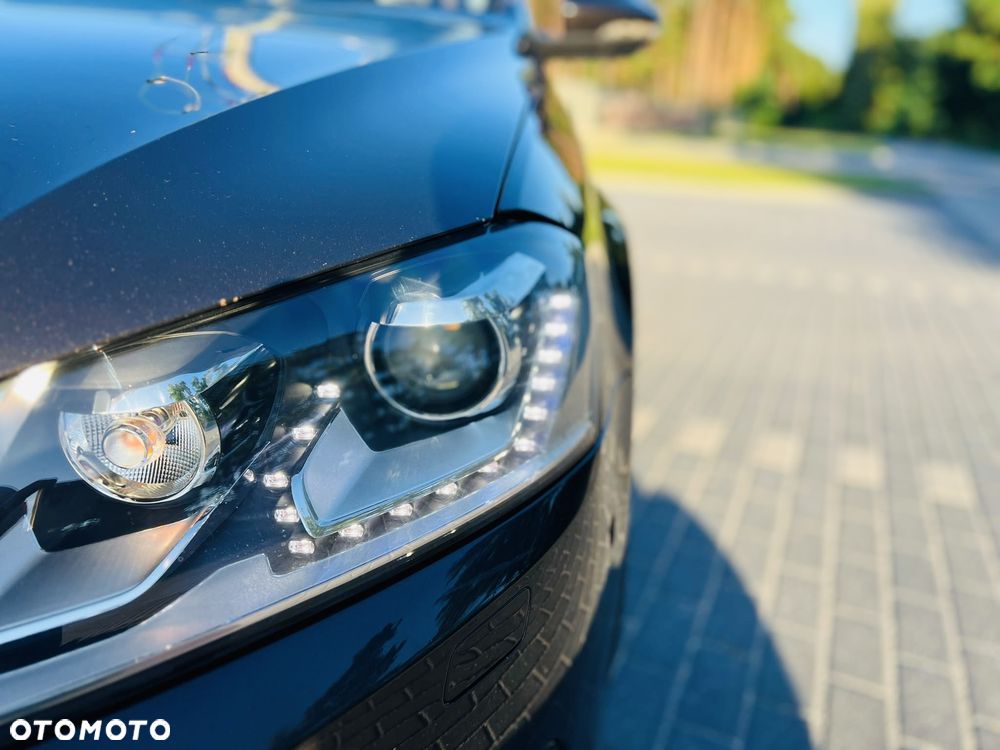 Volkswagen Passat 2.0 TDI Highline - 26