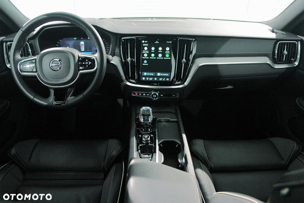 Volvo S60 B5 B AWD Ultimate Dark - 20