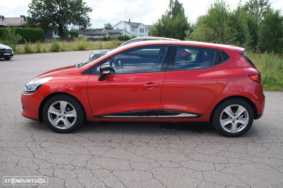 Renault Clio ver-1-3-cdti-easytronic - 4