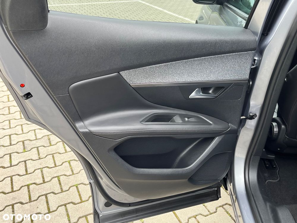 Peugeot 3008 BlueHDi 130 Stop & Start Allure - 27