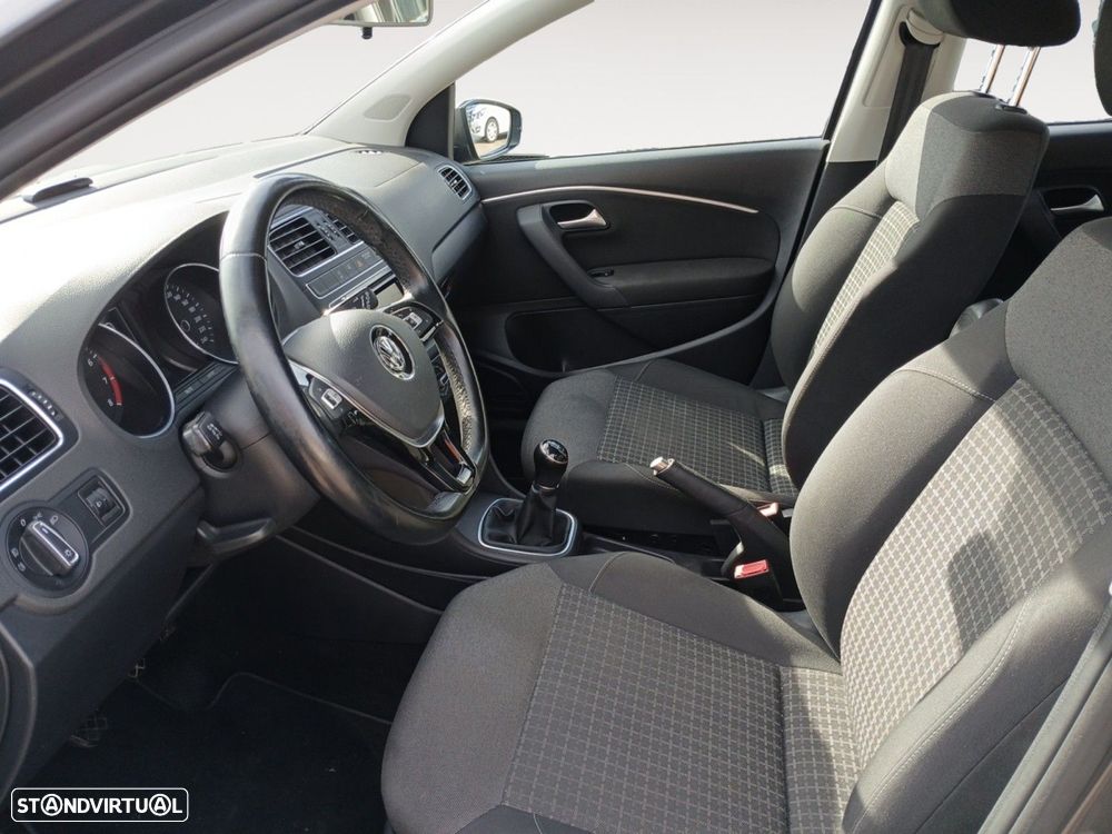 VW Polo 1.0 Trendline - 9