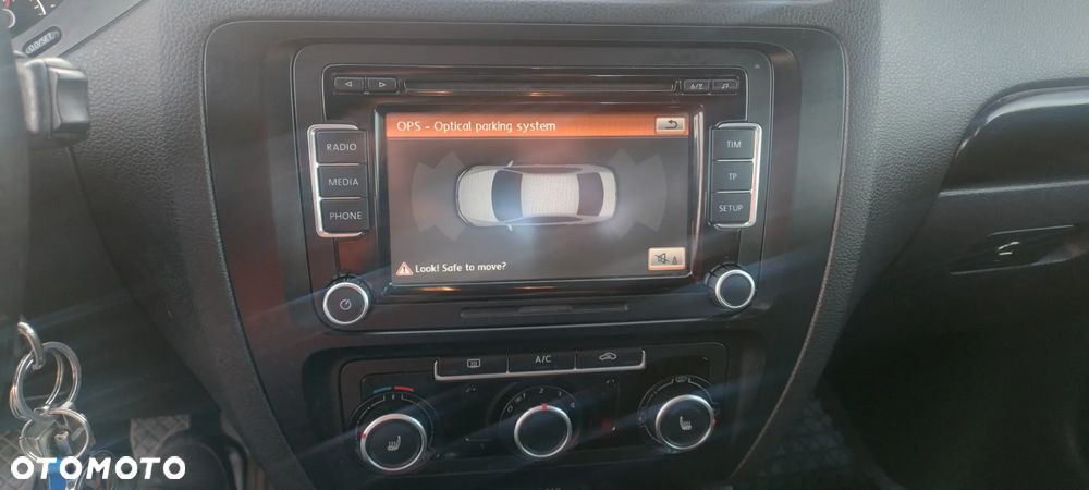 Volkswagen Jetta 1.4 TSI Comfortline - 18