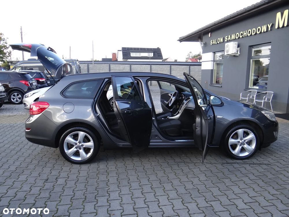 Opel Astra - 17