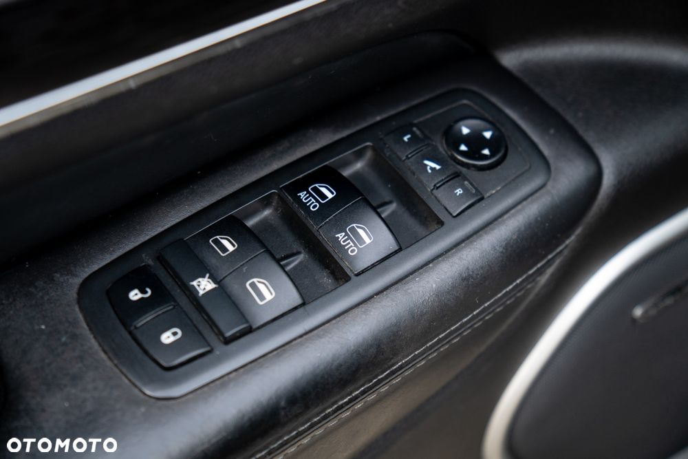 Jeep Grand Cherokee 3.6 V6 Summit - 11