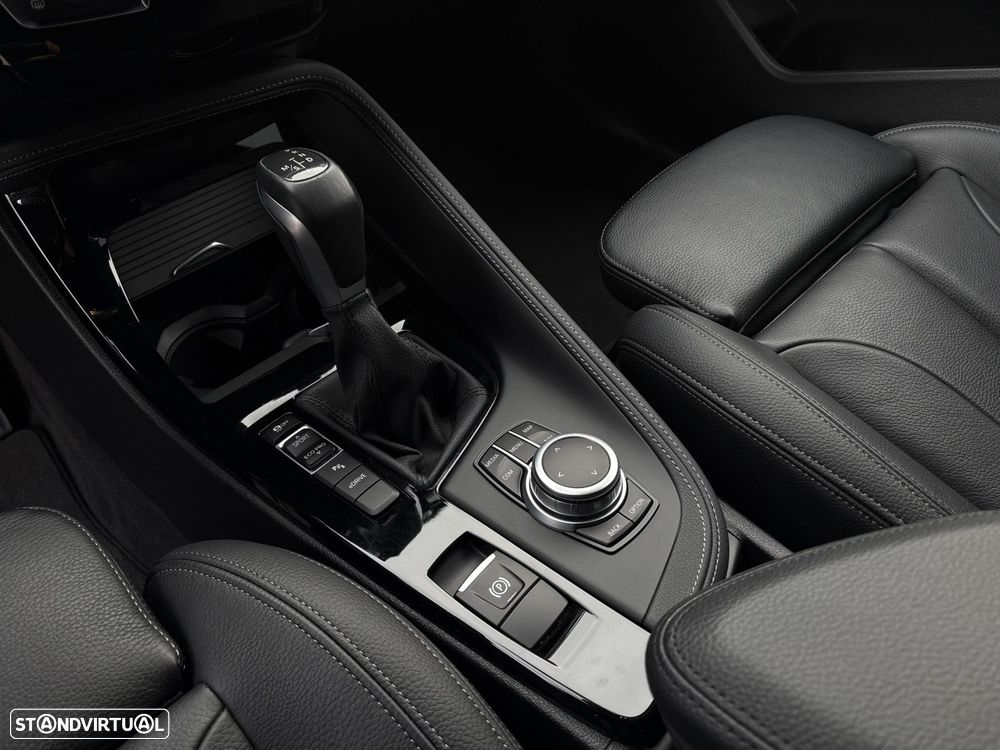 BMW X1 25 e xDrive Line Sport - 27