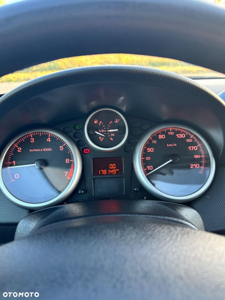 Peugeot 207 1.4 Access - 9