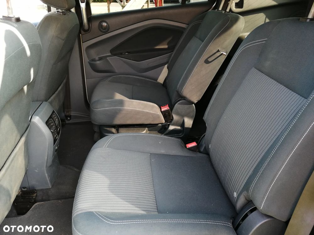 Ford Grand C-MAX 2.0 TDCi Business Edition - 25