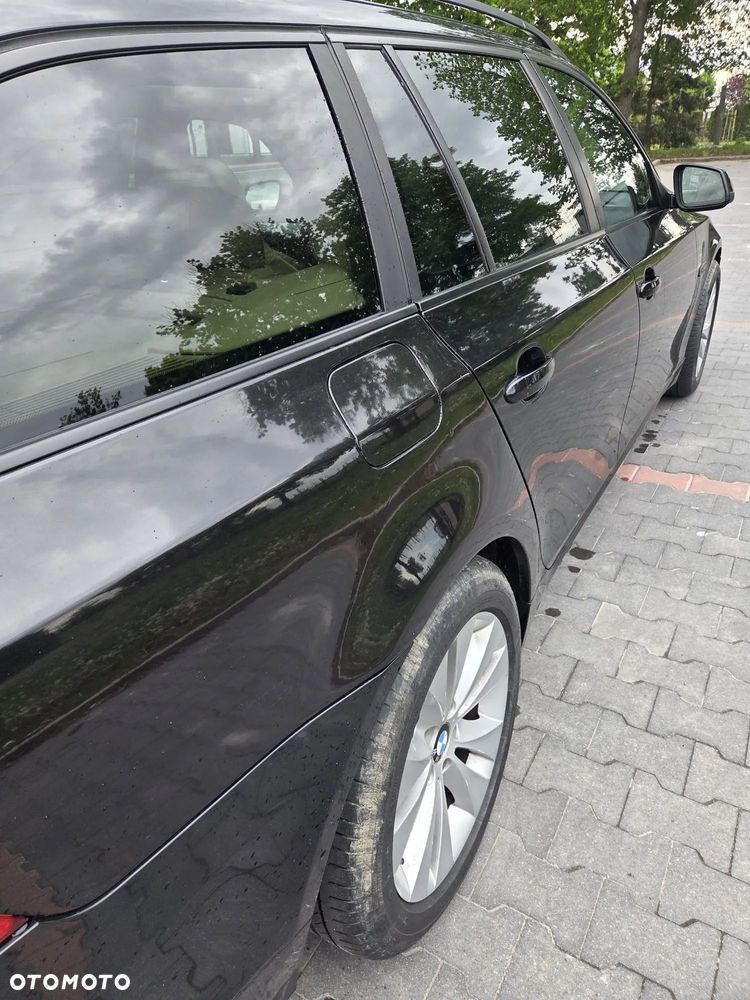 BMW Seria 5 520d - 14