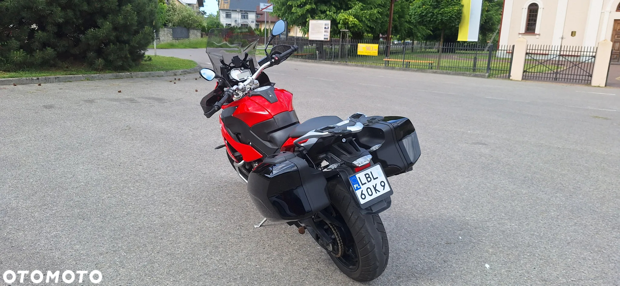 BMW S - 26