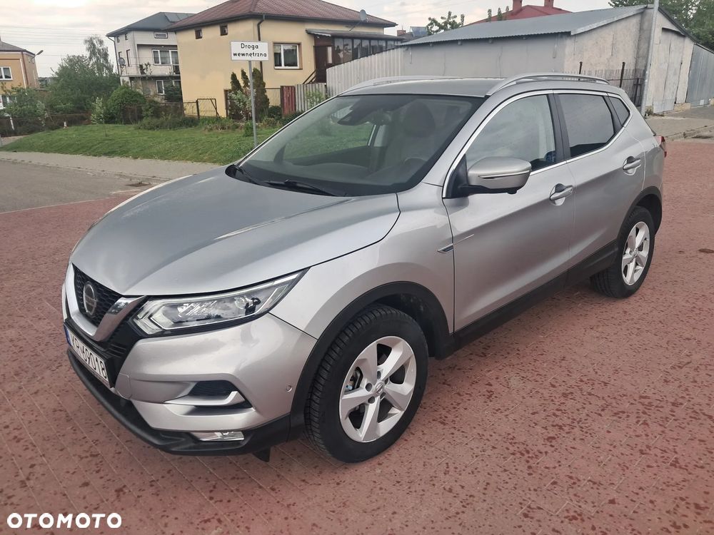Nissan Qashqai - 1