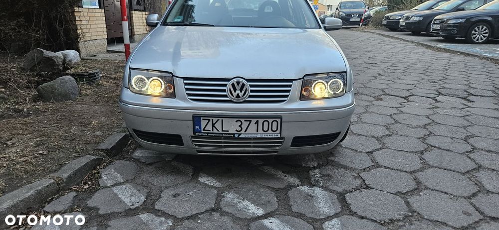 Volkswagen Bora 2.0 Comfortline - 1