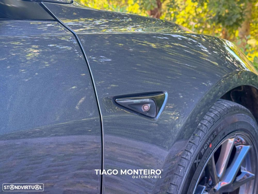 Tesla Model 3 Long Range AWD Dual Motor - 17