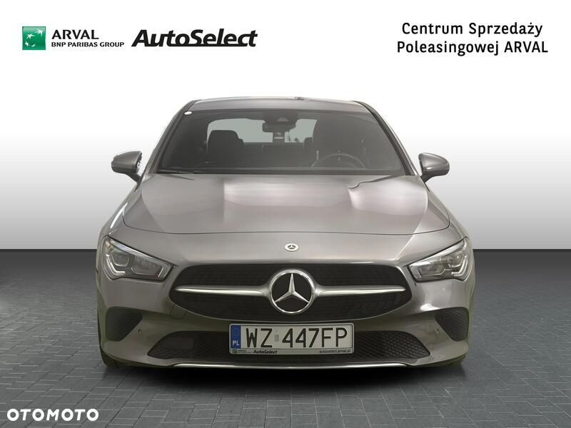 Mercedes-Benz CLA 200 7G-DCT - 9