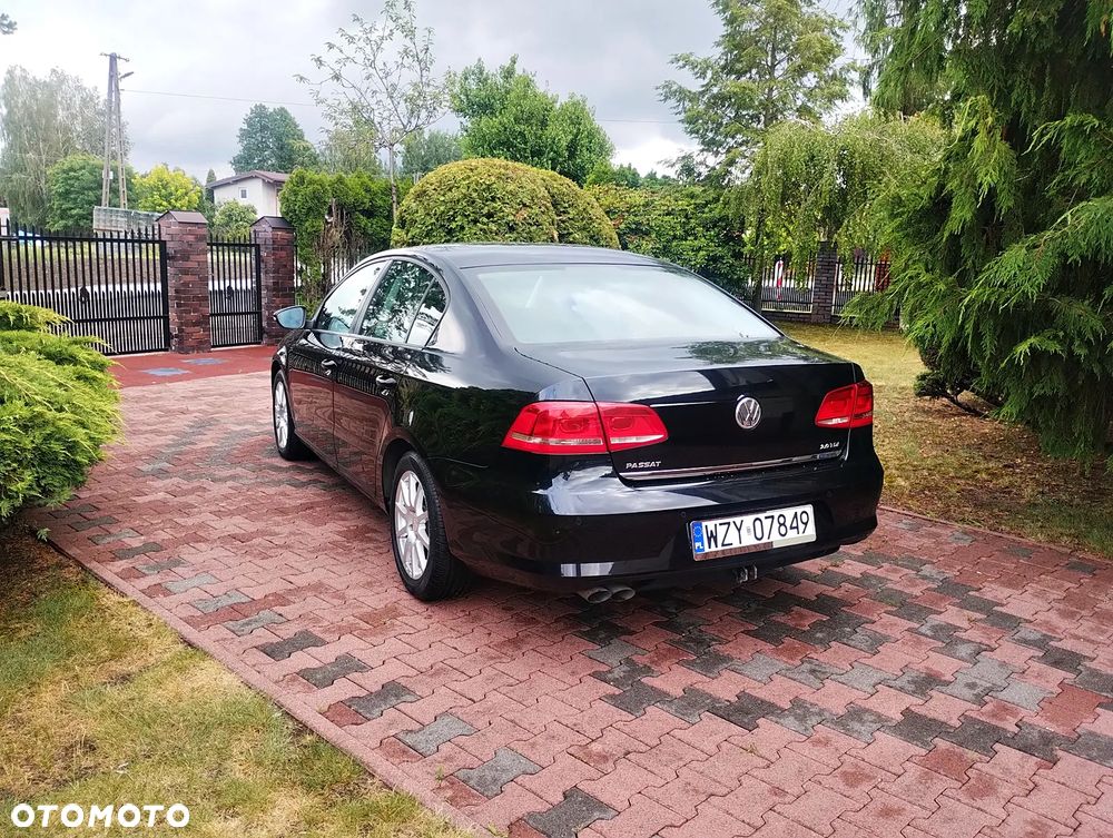 Volkswagen Passat - 14