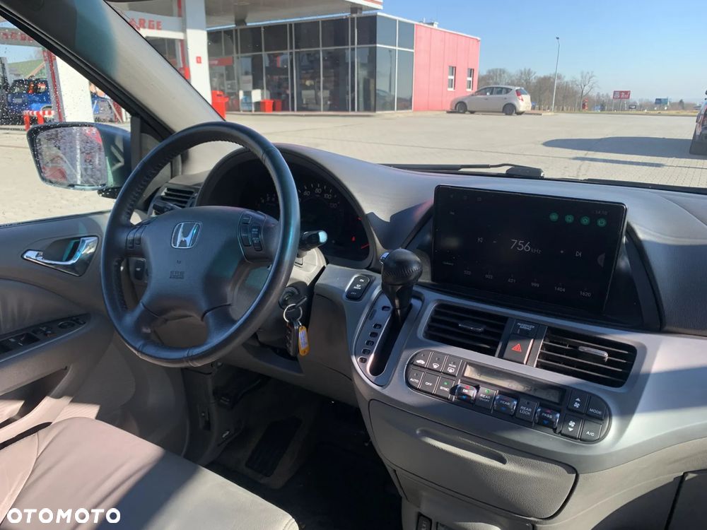 Honda Odyssey - 12