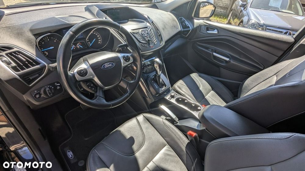 Ford Kuga - 16