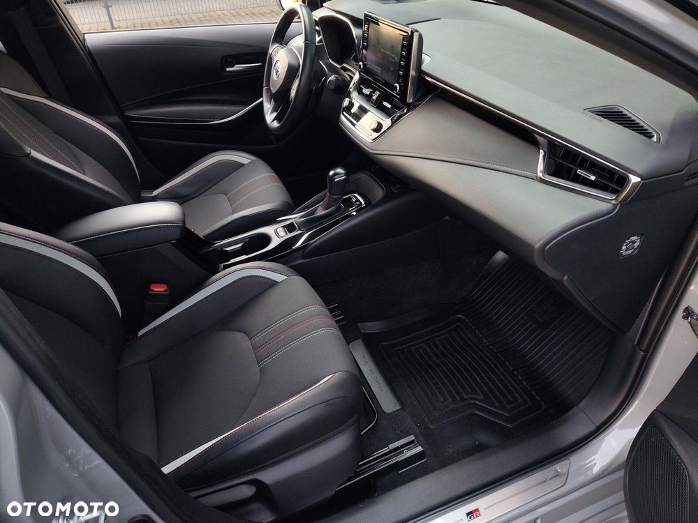 Toyota Corolla 2.0 Hybrid GR Sport - 26