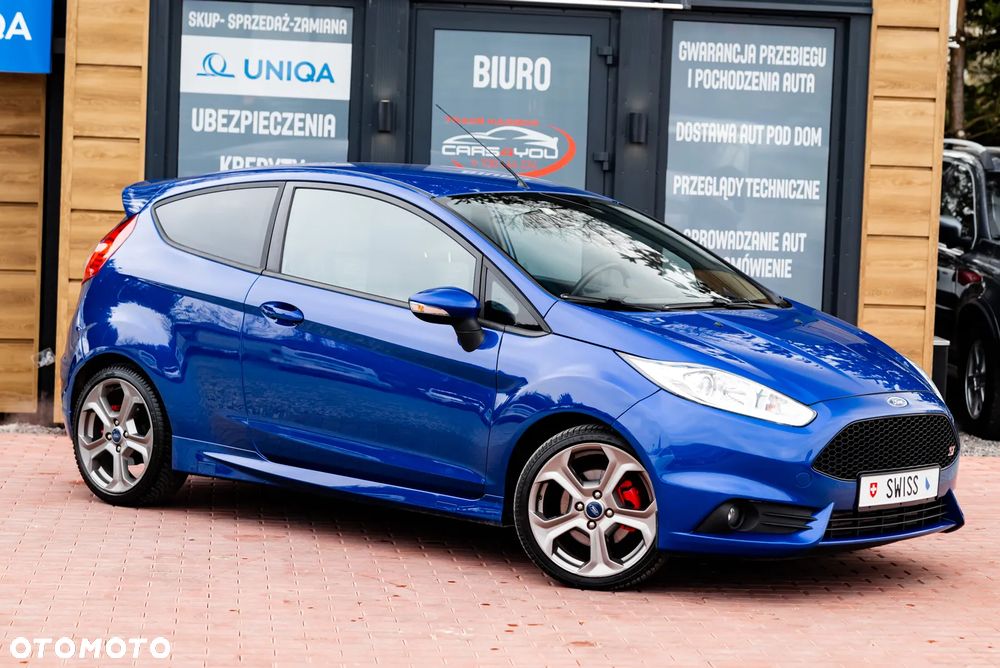 Ford Fiesta 1.6 EcoBoost ST - 4