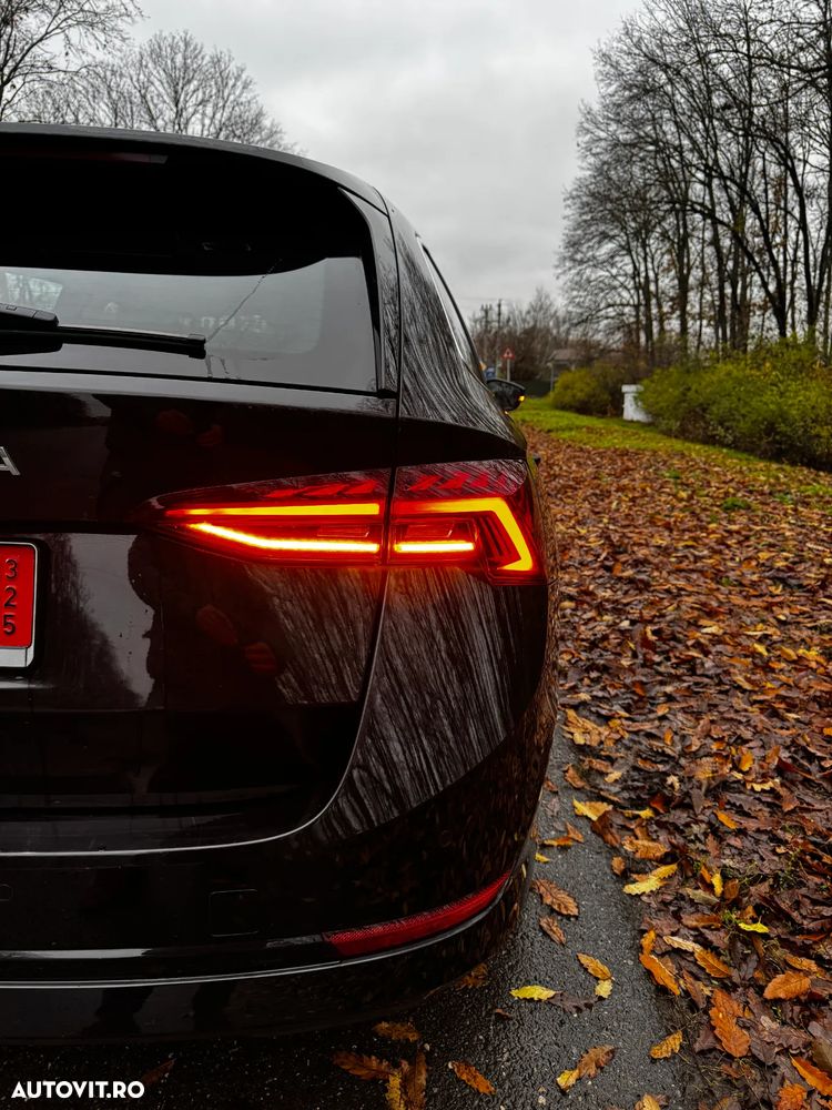 Skoda Octavia Combi 2.0 TDI DSG Exclusive Plus - 13
