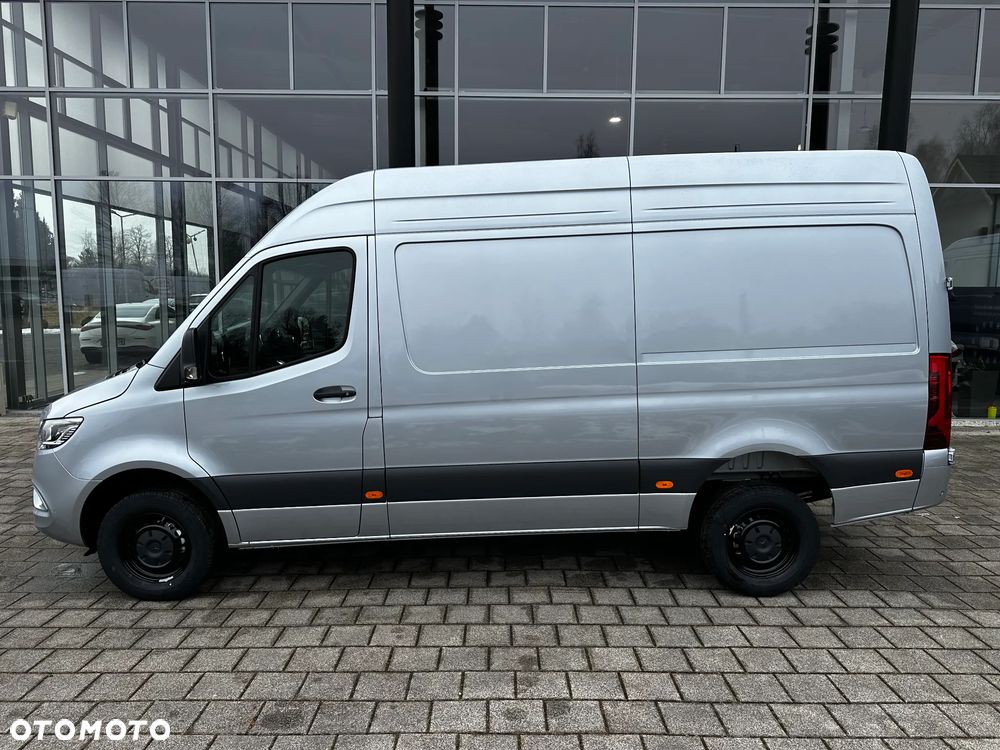 Mercedes-Benz Sprinter - 10