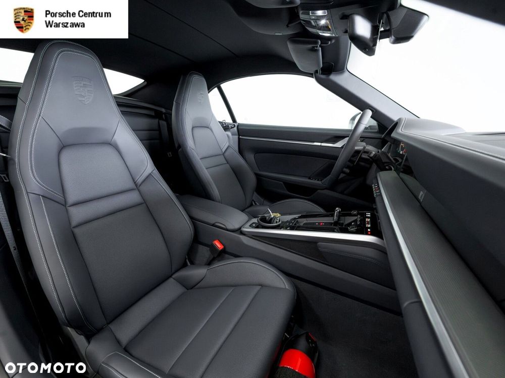 Porsche 911 Carrera Cabrio - 9