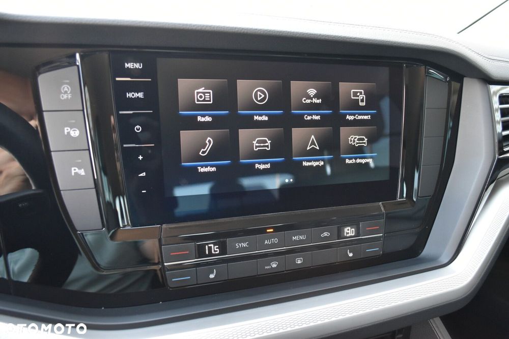 Volkswagen Touareg - 26