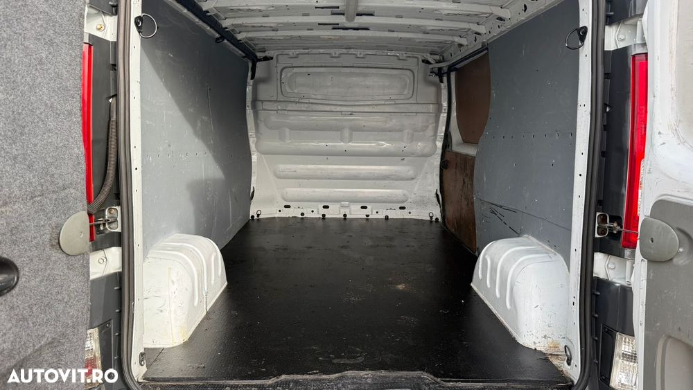 Opel Vivaro L2H1 - 9