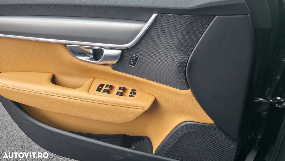 Volvo S90 D4 Geartronic Momentum Pro - 12