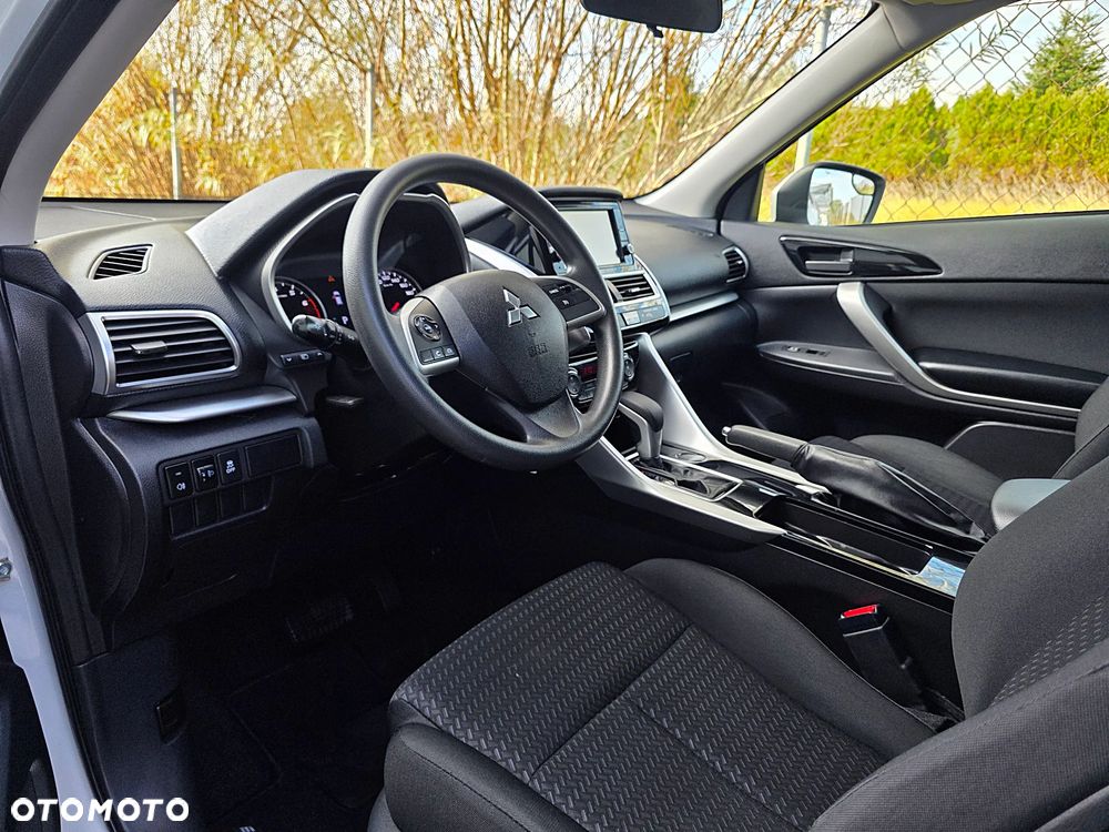 Mitsubishi Eclipse Cross 1.5 T GPF Invite Plus CVT - 10