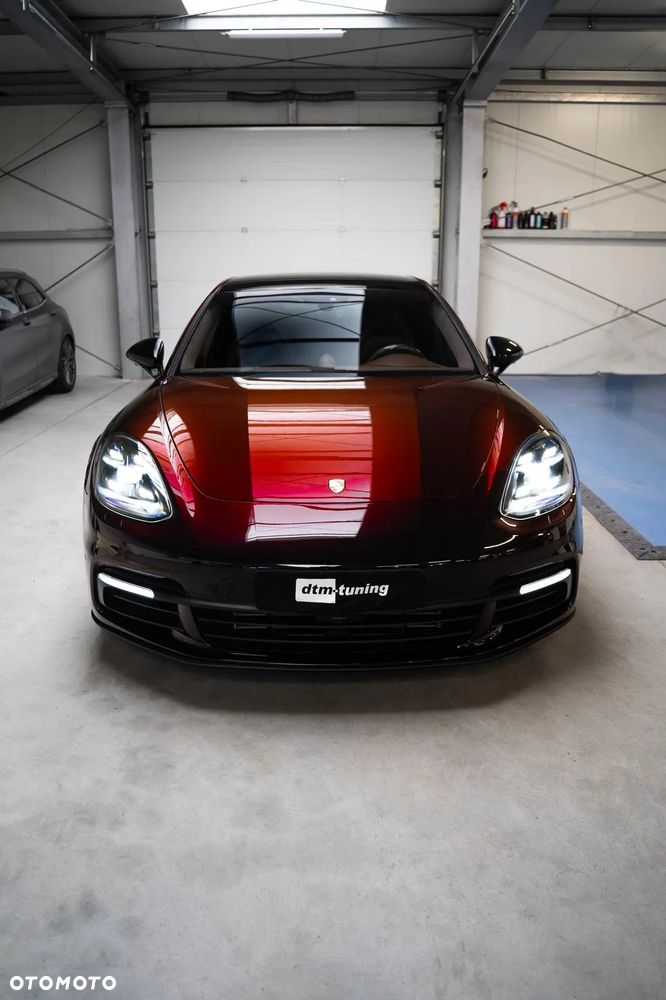 Porsche Panamera - 3