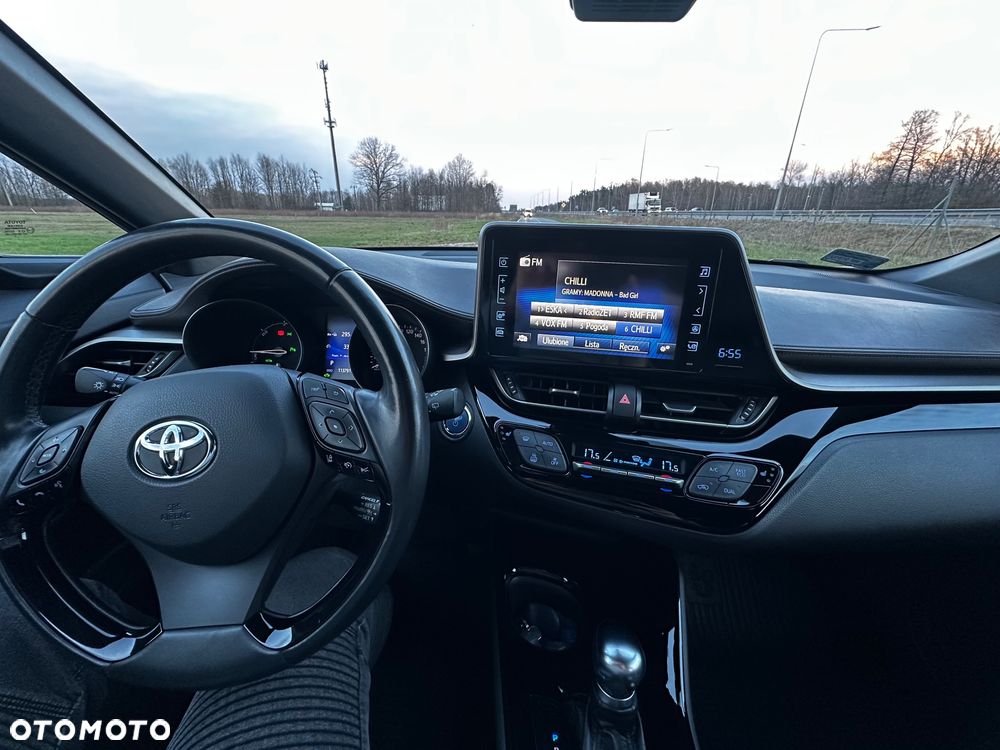 Toyota C-HR 1.8 Hybrid Prestige - 13