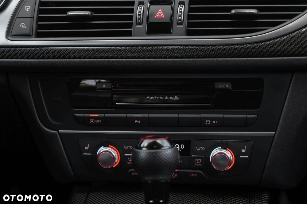 Audi RS6 Standard - 27