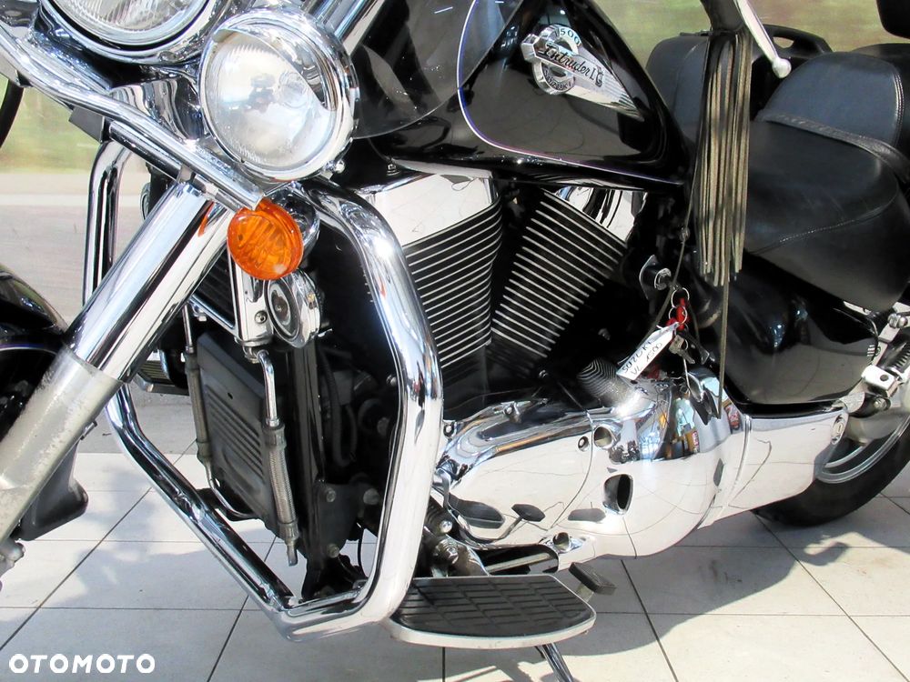 Suzuki VL 1500 Intruder LC - Boulevard C90 - 16