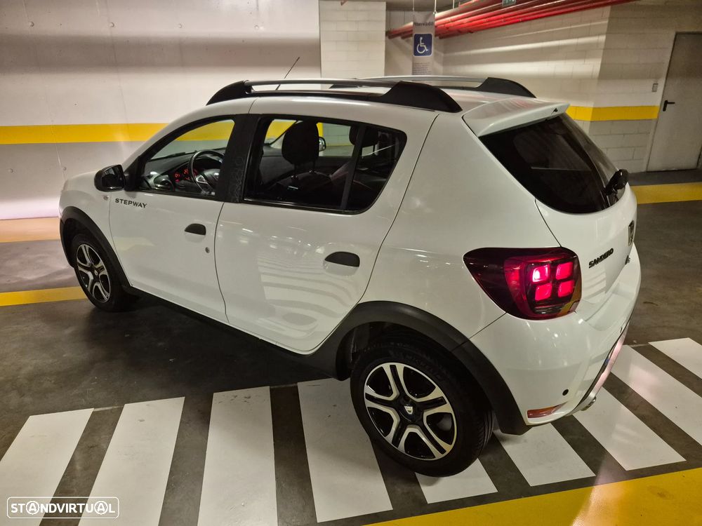 Dacia Sandero 1.0 ECO-G Stepway Bi-Fuel — fotografia 17