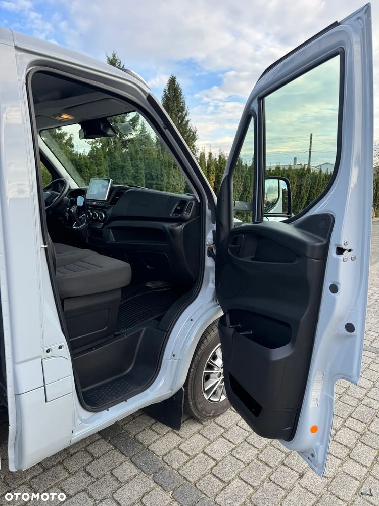Iveco Daily 35-180 Hi-Matic - 17