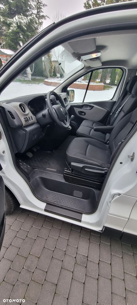 Renault TRAFIC - 8
