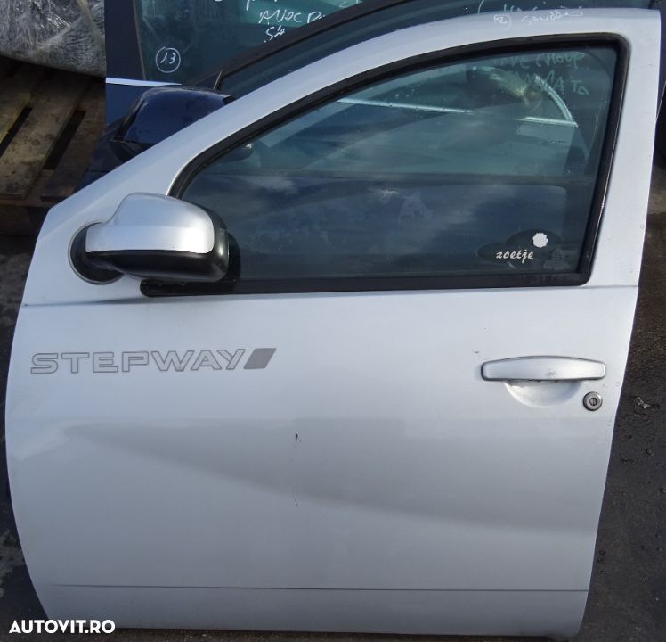 Usa stanga fata Dacia Sandero din 2011 completa - 1