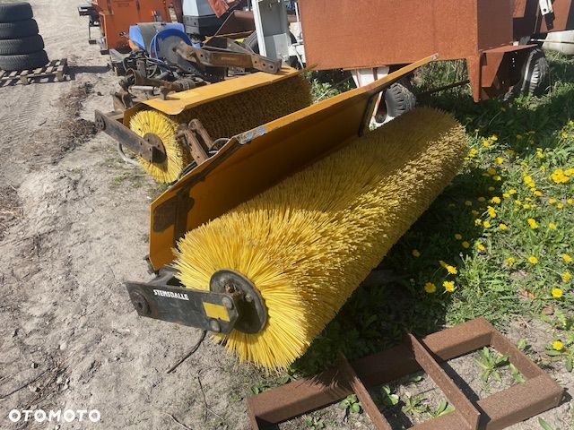 Zamiatarka odśnieżarka szczotka hydrauliczna GMR Stensballe Kubota Iseki Epoke - 14