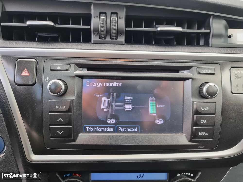 Toyota Auris 1.8 HSD Sport+Skyview +Navi - 10