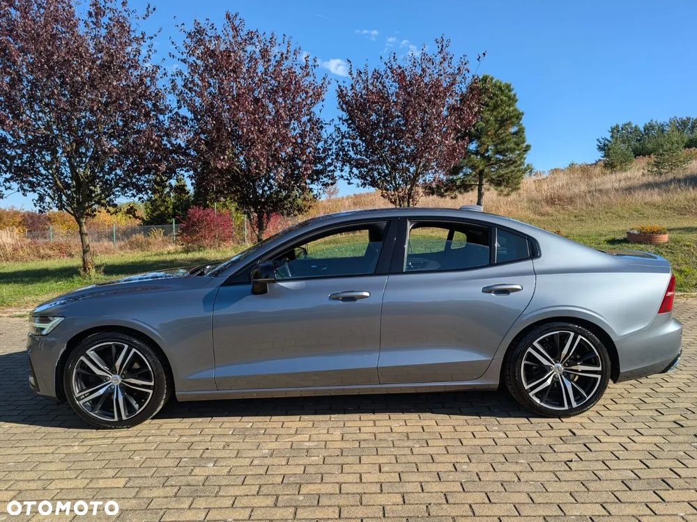 Volvo S60 B4 B R-Design - 10