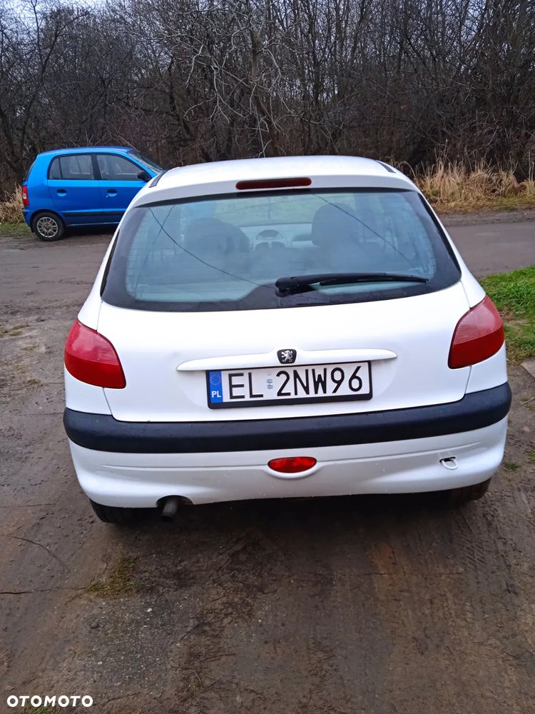 Peugeot 206 1.1 Color-Line - 4